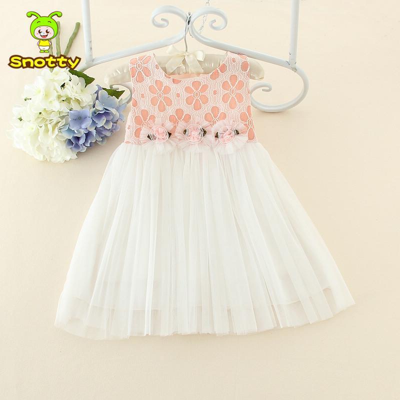 Girls Smocked Easter Dresses & Outfits Shop vintage inspired baby clothing for boys and girls at comfoisinsi.tk Classic styles and timeless special occasion wear for your newborn, infant and toddler. BABY GIRLS - Detailed dresses and outfits with smocking, lace and hand embroidery and lots of special accessories. BABY BOYs - Classic baby boy clothing with pintucks and pleats.