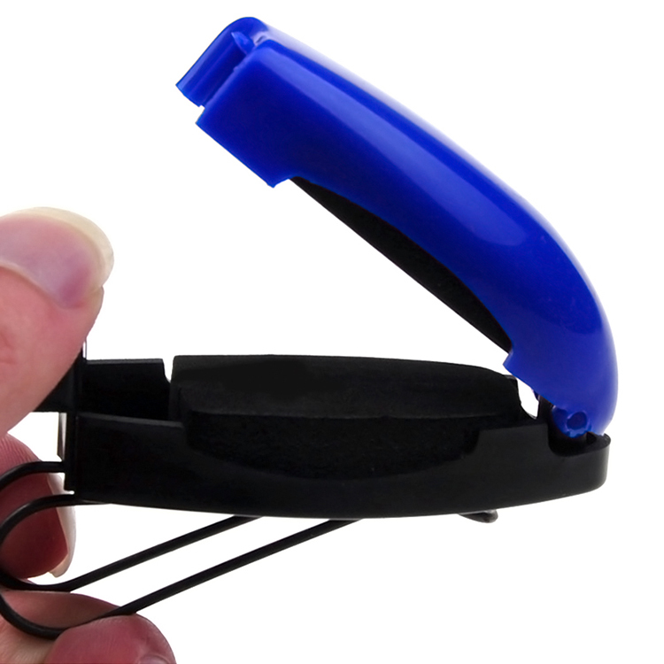 1pc Auto Car Vehicle Sun Eyeglasse Clip Holder for Sunglasses Eyeglasses Car Accessories F30407