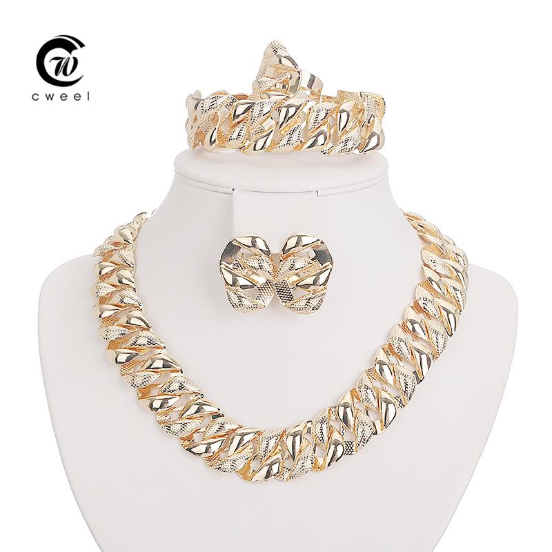 http://g03.a.alicdn.com/kf/HTB1kZiJIVXXXXXqXVXXq6xXFXXX0/Fine-Jewelry-Sets-chapado-en-oro-Classic-colgante-del-vestido-de-boda-accesorios-mujeres-cristal-austriaco.jpg