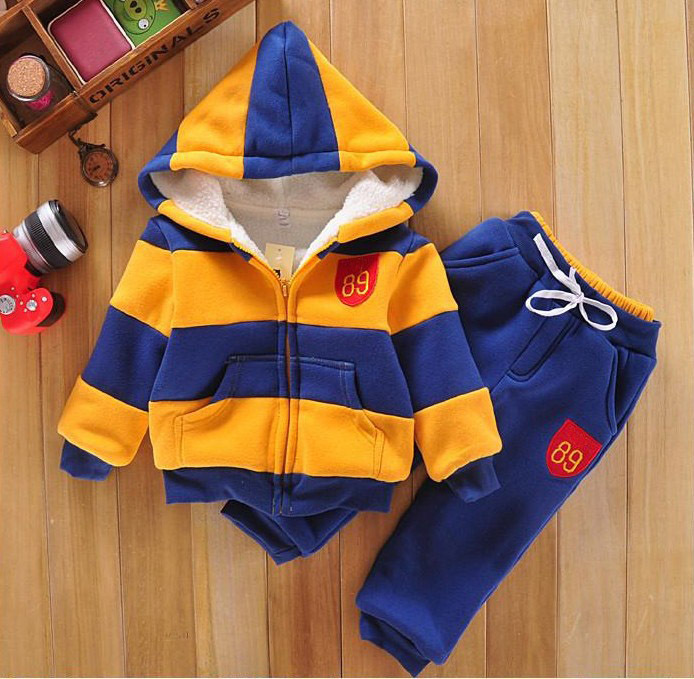 2015 baby sports suit jacket sweater coat pants thicken kids clothes set Hot sell boys girls
