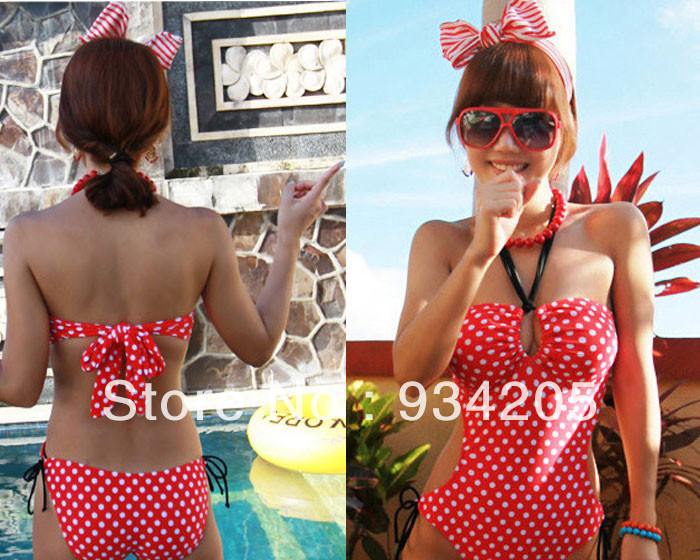 Женский закрытый купальник Swimsuit 1 2015s FN10036 
Женский закрытый купальник Swimsuit 1 2015s FN10036