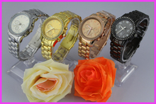 Americano M marca de estilo clásico rhinestone relojes reloj de acero completo para mujeres señora Gold silve negro de la marca envío gratis