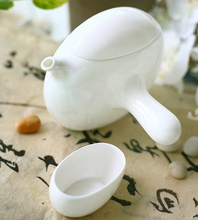 Hot selling Japanese Style Small Bone China Tea Sets Mini Ceramic Kung Fu Teapot And Cup