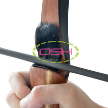 Black Archery Arrow Rest for Traditional Recurve Bow Outdoor Sports Hunting Hunter Arrow and Bow Accessories