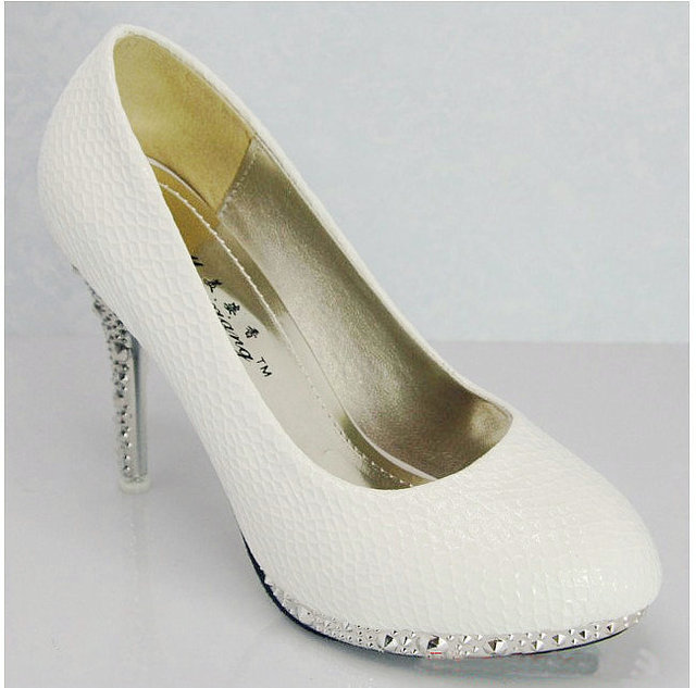Sell hot Fashion white snakeskin pattern women wedding shoes ...