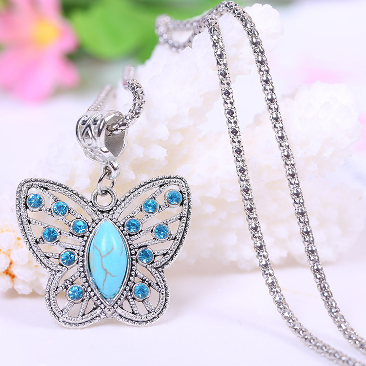 2015 summer style pendants necklace Fashion Butterfly Turquoise Necklaces Jewelry Vintage Tibetan Silver Pendants