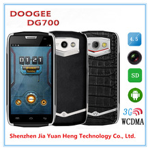 Original Brand DOOGEE DG700 TITANS2 IP67 Waterproof MTK6582 Quad Core Cell Phone 4.5″ Android 5.0 1GB RAM 8GB ROM 4000mAh WCDMA