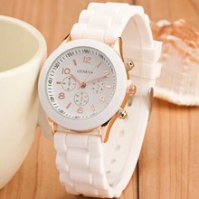 Hot Sale 2015 New Fashion Designer Colorful Silicone Strap Women Wristwatches Geneva Casual Watch Analog Quartz Watches Ladies