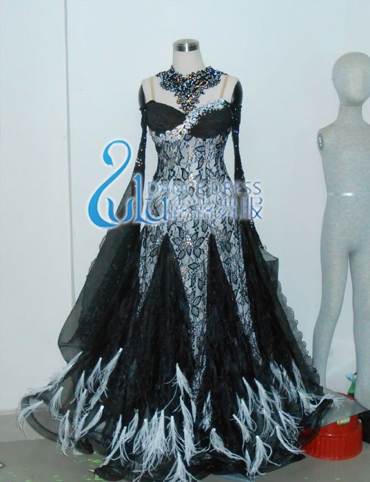 latest style black and white lace ballroom dance dress/ ostrich feather