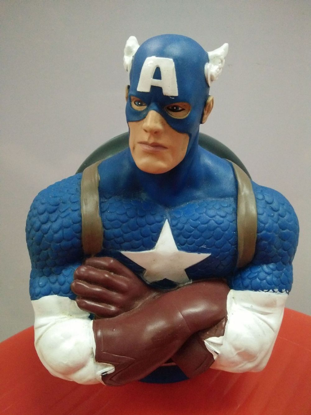 New Captain America Piggy Bank Classic Marvel The Avenger Super Hero 18CM Figurine Money Box C0A330