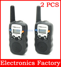 2 PCS 5Kms 0.5W UHF Auto Multi-Channels Wireless 2-Way Handy Radios Walkie Talkie Walky Talky LCD backlit T-388 flashlight