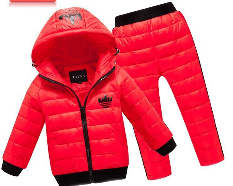 Bienvenidos En Zippy podréis encontrar ropa infantil de los 0 a los 14 años y también moda para la futura mamá. También hay productos de puericultura para bebés como colonia, gel o jabón e, incluso, biberones o cochecitos de paseo.