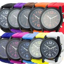 2013 nueva moda venta al por mayor Unisex mujeres hombres de negro Dial banda de silicona ginebra analógico 15GD