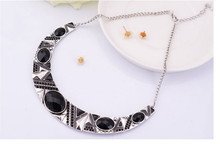 Statement Necklace 2016New Vintage Jewelry Silver Color Alloy Black Resin Bead Choker Necklace Fashion Bijoux Necklace
