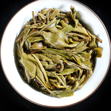 2015 Early Spring Tea Plant Plateau Spot Sale Nannuoshan Ancient Pu er 100 Years Old Students