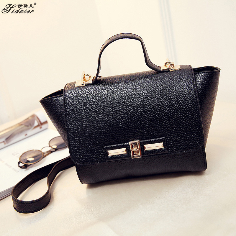 2015Fashion Genuine PU Leather Bag Designer Handbags High Quality Hot Sales Minion Tote Bag Famous Sac