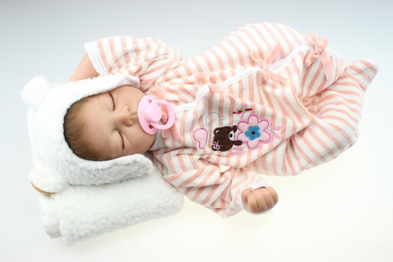 22 Inch Cute Sleeping Baby Doll with Cloth,Handmade Lifelike Baby Reborn Doll for Children Safe Training Toy Gift Free Shipping