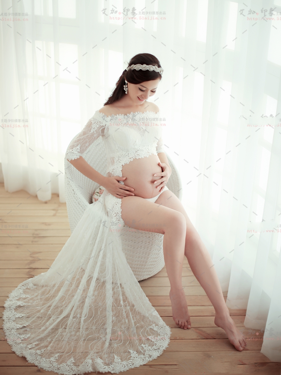 2016 New Maternity Photography Props White Lace Gown Belly Dress For Pregnant Women Stuido Clothing Photo Shoot Baby Shower Gift