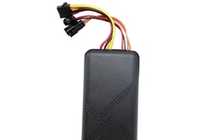 Chi GPS satellite positioning to track car battery car anti-theft tracking remote off oil power monitoring