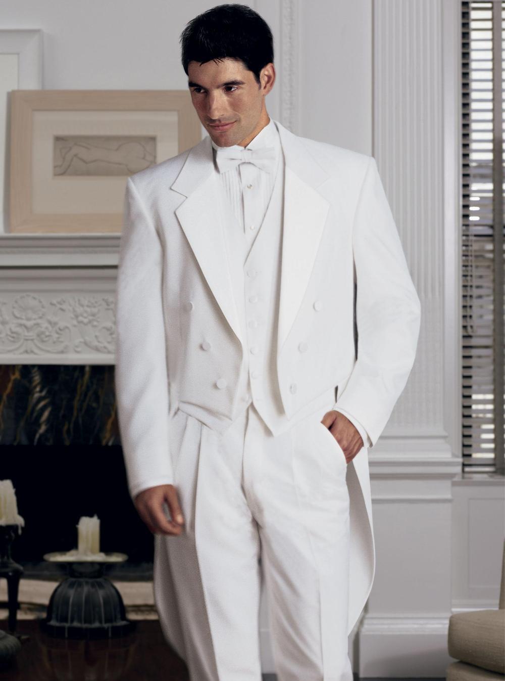 New Arrival Classic White Men Tailcoat Notched Lapel Wedding Suits For Men Men Suits Trim Fit 3 Pieces Formal Groomsmen Suits