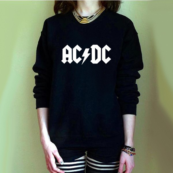 600px KR-Sweatshirt-Model ACDC