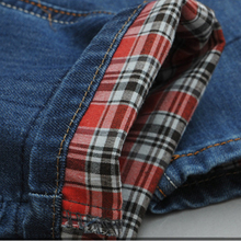 Men summer wear Jeans Causual Pants Pockets Mid Waist Full length Brand Slim Type Straight Plaid