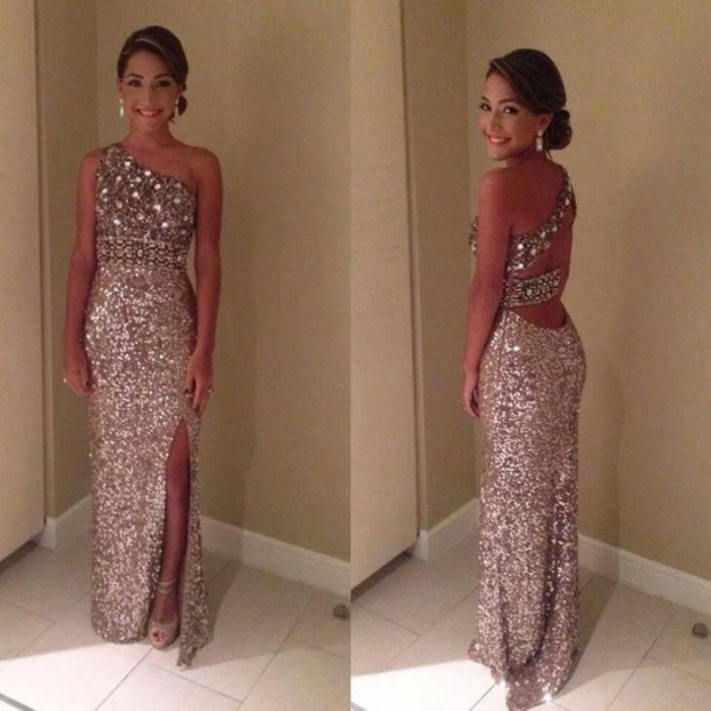 Gold sparkly fitted dress Gold sparkly fitted dress