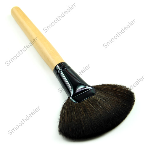 1Pc Multifunction Bamboo Handle Fan Shape Loose Paint Blush Powder Makeup Brush Free Shipping