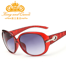 Women’s Elegant Sunglasses Fashion Gradient Sunglass Metal Crystal Decoration Sun Glasses For Women Sun Eyewear Brand Designer