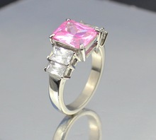 Fashion women engagement rings ruby jewelry stainless steel ring pink cz diamond design for women