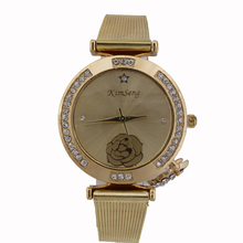 Steel Wire Mesh Belt Stars And Moon Shape Pendant Fashion Women Watch Gold Reloj cuarzo