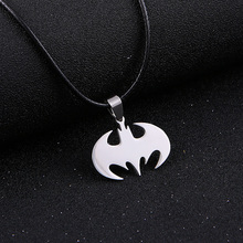 Fashion Silver chain Men Necklaces Jewelry Slippy Bat Batman Sign Pendant 316L Stainless Steel Pendant with Chain Necklace