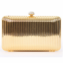 Woman new brand 2016 European women’s fashion fringe metal hard boutique clutch tin solid square cross Lady casual evening bags