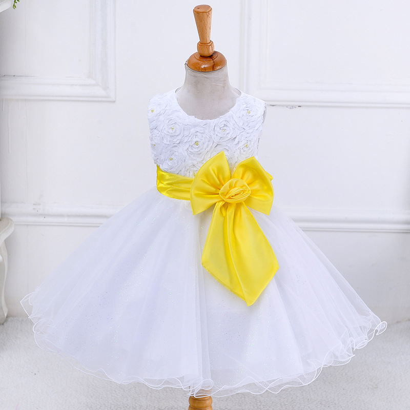 g03.a.alicdn.com/kf/HTB1xOhbKVXXXXcDXFXXq6xXFXXXz/2016-New-Arrival-Little-Girl-dress-Ball-Gown-Scoop-Appliqued-Glitz-Pageant-Flower-Girls-Dresses-For.jpg