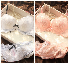 New 2015 style underwear set sexy lace Luxury Elegant women gathering bra + panty set fashion embroidery push up bra set H017