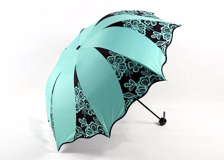 New UV sunshade Umbrella Rain Women Folding Cute Flouncing Lace Female Umbrellas Parapluie 2