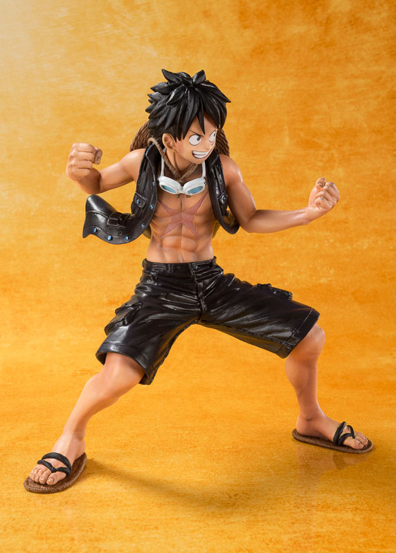 Luffy Figuarts ZERO Bandai One Piece Film Gold Monkey D