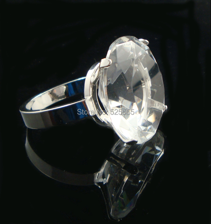 Free shipping 50 pcs/lot shinning New clear Diamond Napkin Ring Serviette Holder Wedding Banquet Dinner Decor Favor