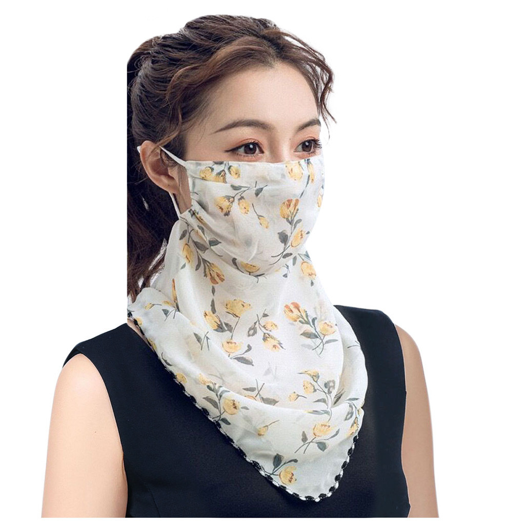 Face Mask Balaclava Windproof Anti Dust Magic Scarf for Women Men Chihuahua Dogs Bandana Neck Gaiter