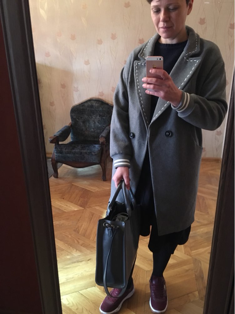 Сумка прекрасна внешне, по качеству, вместительна. Быстрая доставка